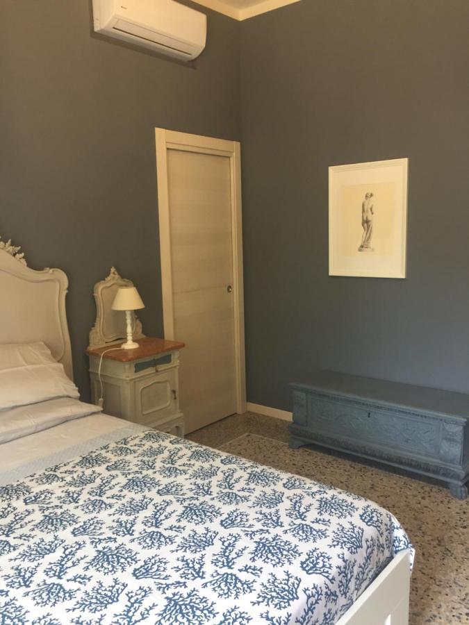 Passirano B&B La Villa Mediterranea المظهر الخارجي الصورة