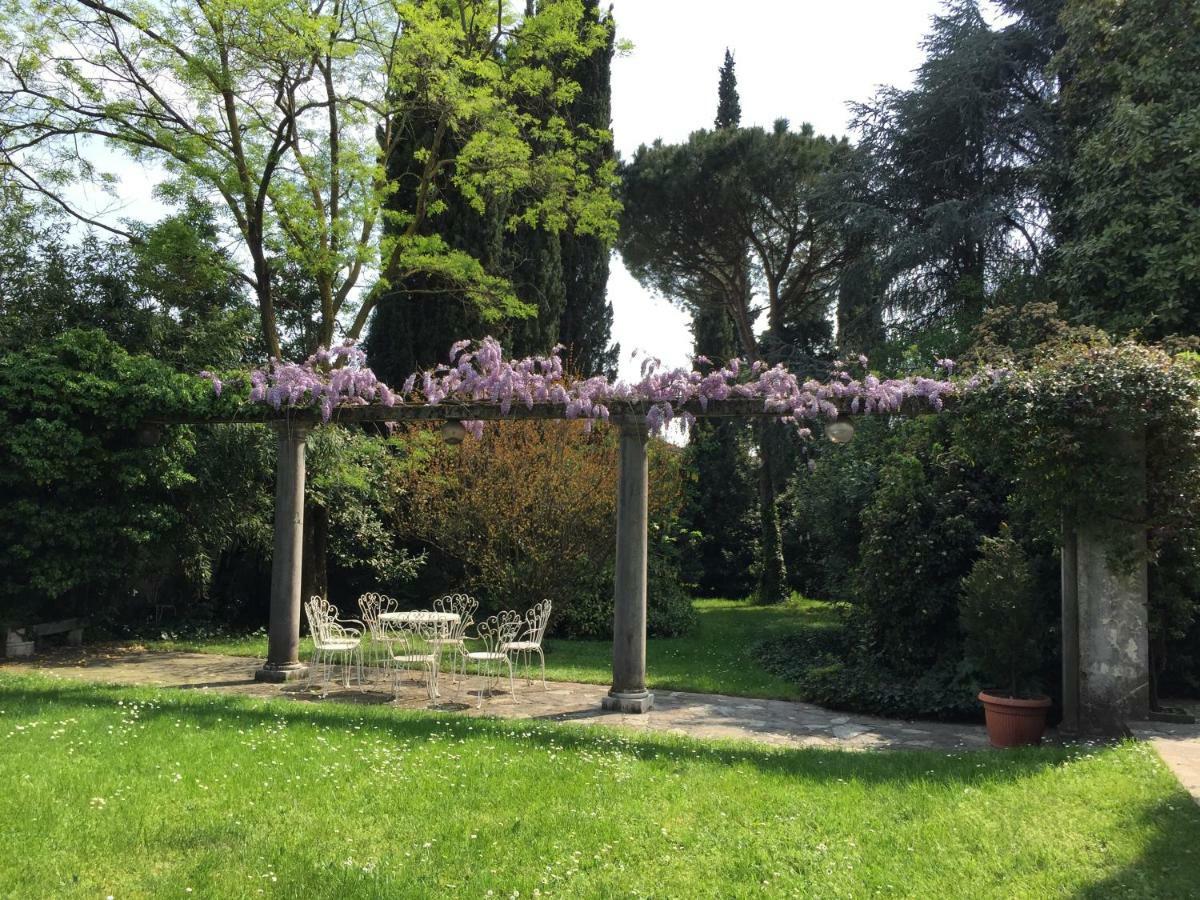Passirano B&B La Villa Mediterranea المظهر الخارجي الصورة